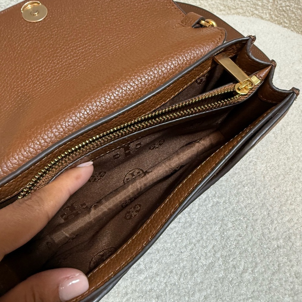 Tory Burch Tan Leather Crossbody Bag - Picture 5 of 11